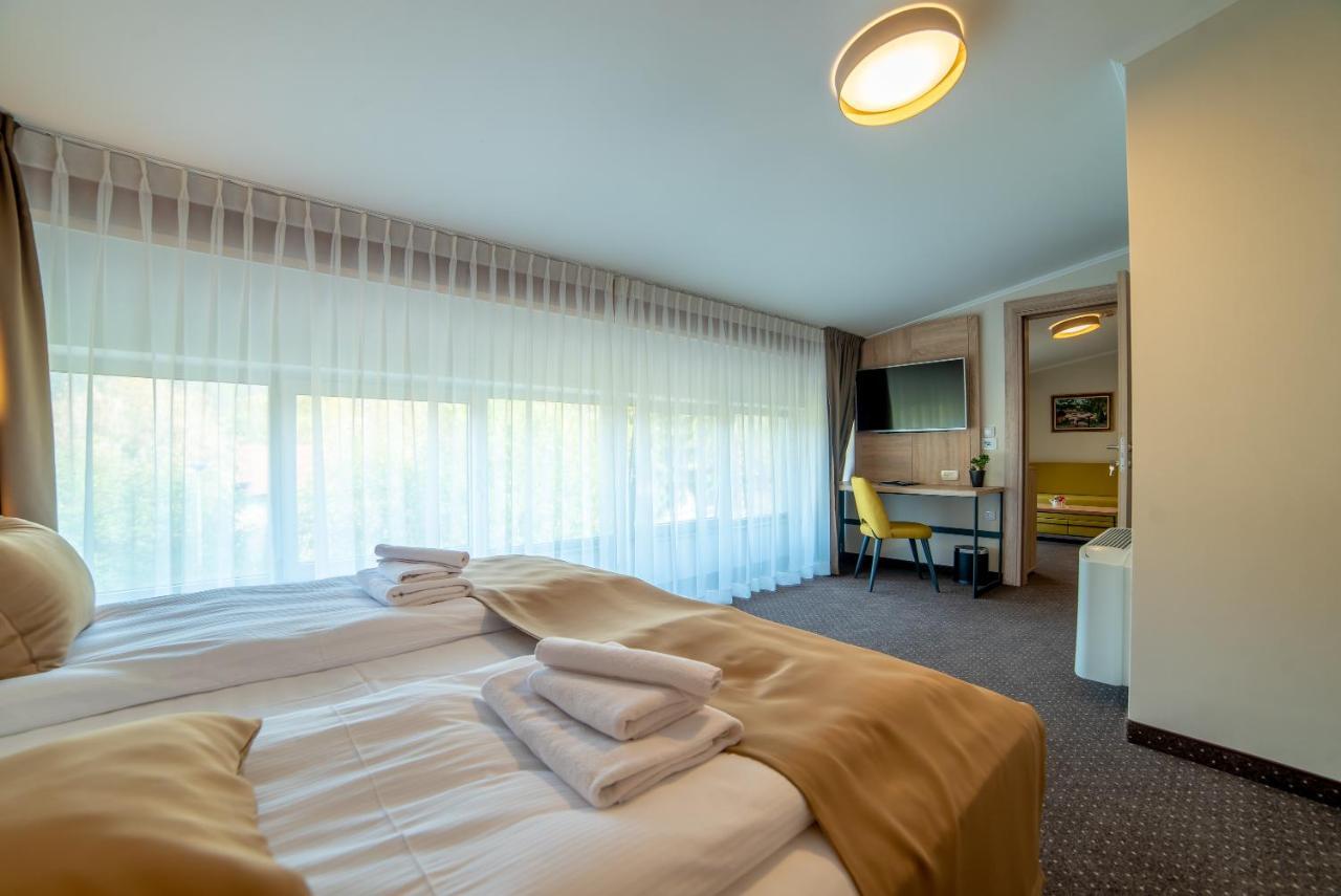 Hotel Soni Lux Tuzla Eksteriør bilde